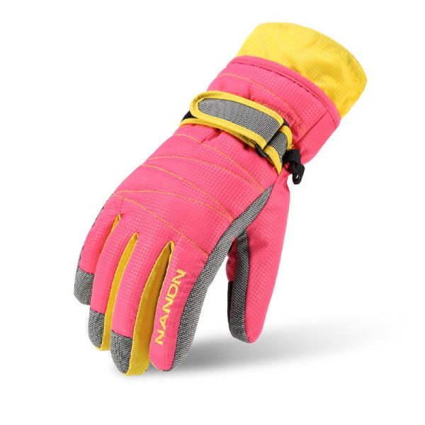 MaxProtect Winter Tech Gloves - Image 5