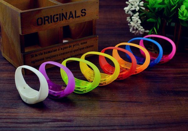 LED Voice-Controlled Light-Emitting Hand Ring  Vibration Light-Emitting Hand Ring Night Help Projects Factory Direct Selling