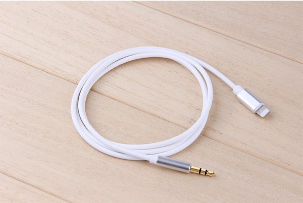 Compatible with Apple, Compatible with Apple , Apple iphone7 audio line AUX vehicle audio line audio box line lightning turn 3.5 interface - Image 3