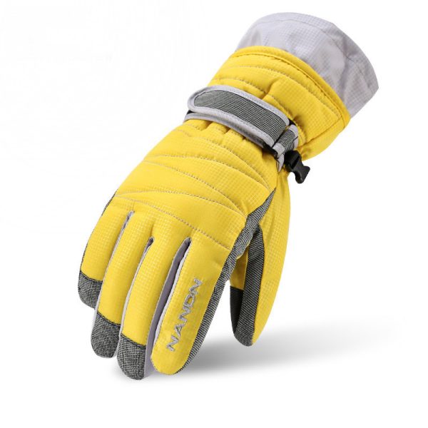 MaxProtect Winter Tech Gloves - Image 6