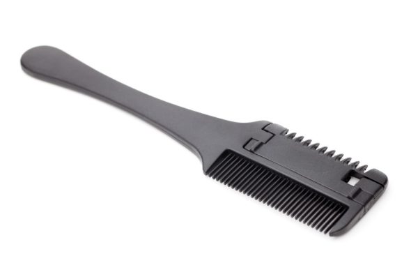 Razor Comb For Dogs Cats With Extra Blades Pet Razor Comb 2 In 1 Trimming Grooming Dog Cat Brush That Cuts Hair Hair Cutter Comb For Dog Cat Pet Hair Trimmer Grooming Comb For Dog Cat - Image 2