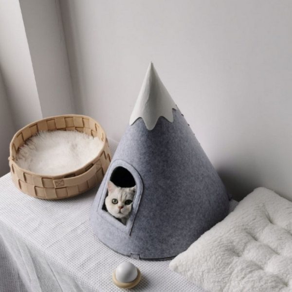 Felt Snow Mountain Tent Semi-enclosed Pet Bed - Image 4