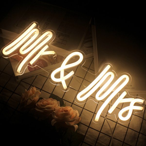 Luminous Word Mr&MrsLED Neon Interior Decoration - Image 3