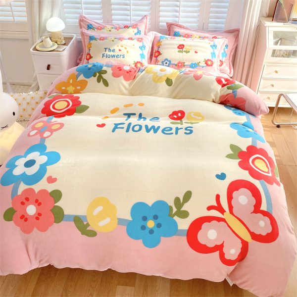 Cute Cartoon Milk Velvet Bedding Set Of Four - Image 5