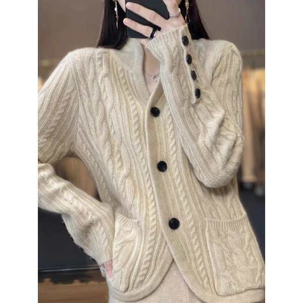 Western Style Pocket Knitted Wool Jacket - Image 2