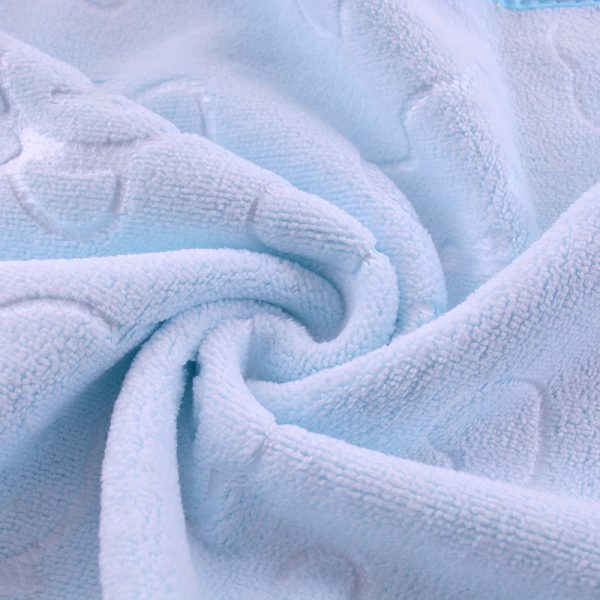 Hemming embossed microfiber towel - Image 3