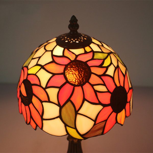 Creative retro table lamp - Image 3