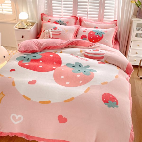 Cute Cartoon Milk Velvet Bedding Set Of Four - Image 3