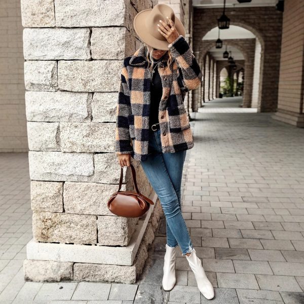 Fashion Loose And Warm Plaid Women's Coat - Image 4