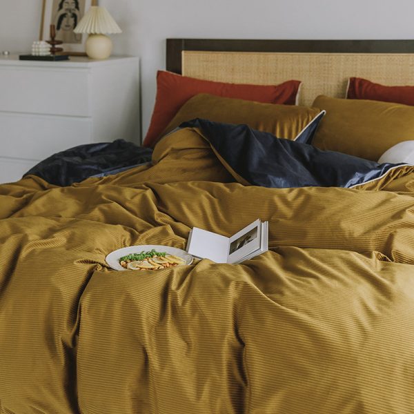 Stereoscopic Winter Thickened Warm Quilt Cover Bed - Image 4