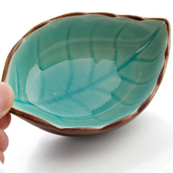 Creative leaf ceramic small dish kitchen tableware sauce vinegar sauce dish household ice split glaze snack saucer - Image 5