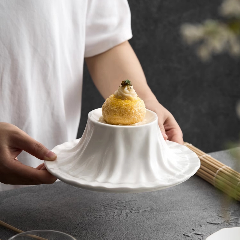 Ceramic Shaped Straw Hat Plate Bowl Creative Tableware