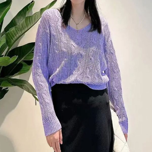 Crocheted Hollow Out V-neck Jacquard Micro-transparent Long-sleeved Sweater - Image 3