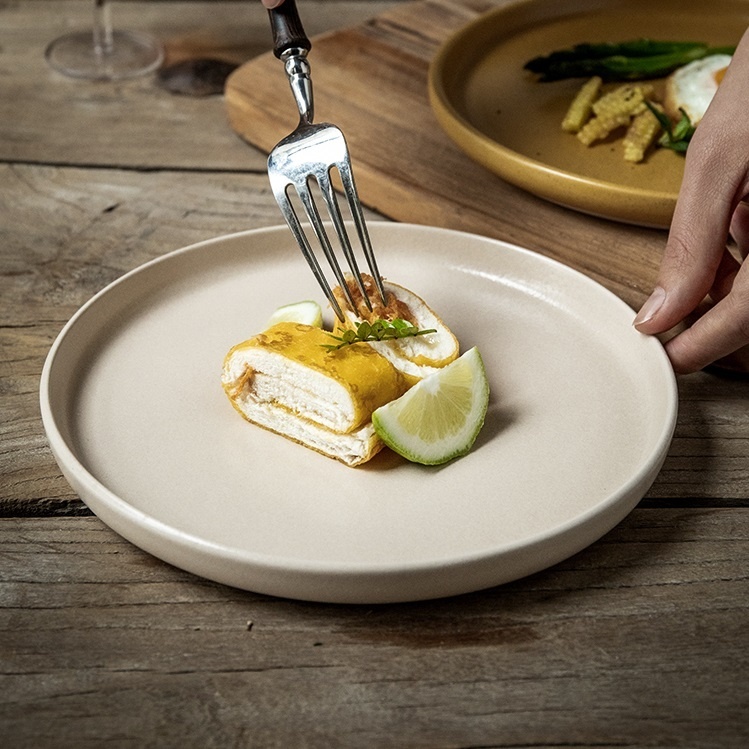 Solid Color Nordic Style Ceramic Plate