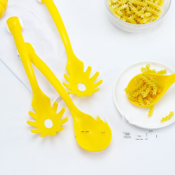 Plastic mixing spoon - Image 2