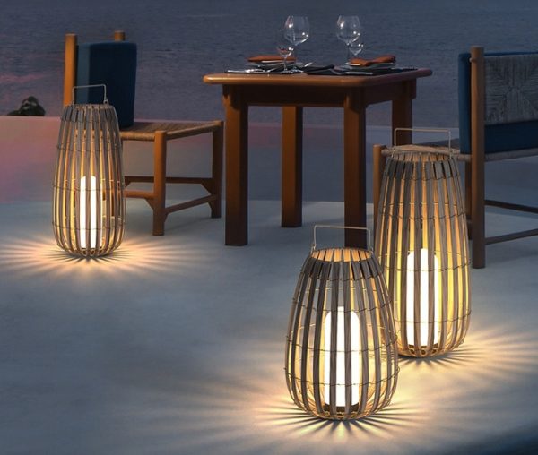 Solar Powered Rattan Lawn Portable Light - Image 7