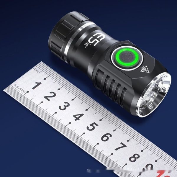 Mini Strong Light Aluminum Alloy Compact Portable Flashlight - Image 4