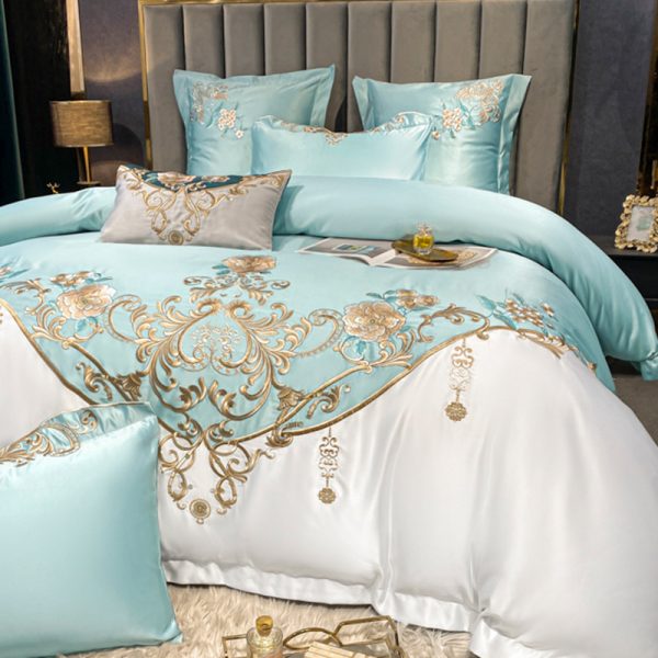 European Champagne Flower Embroidery Four-piece Luxury Bedding Set - Image 3