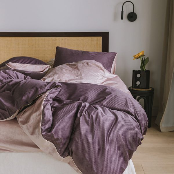 Stereoscopic Winter Thickened Warm Quilt Cover Bed - Image 2