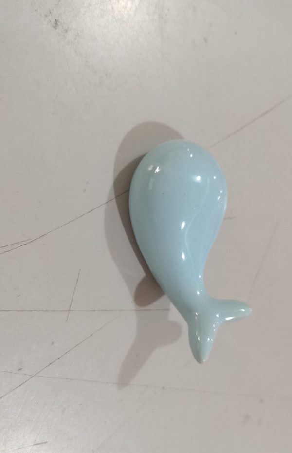 Pottery small whale chopstick holder - Image 8