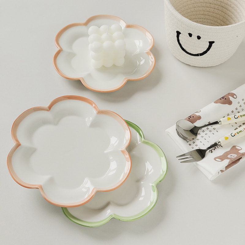 Flower-shaped Cute Ceramic Dessert Plate