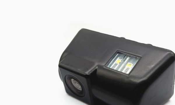 HD Night Vision Reversing Rear View Camera - Image 5