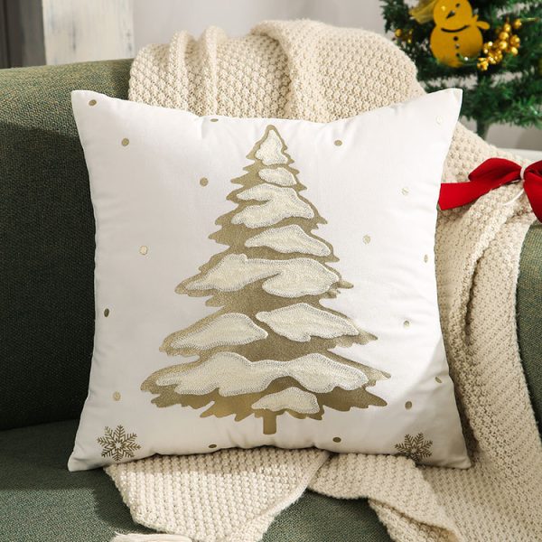 Embroidered Bronzing Christmas Tree Pillowcase - Image 4