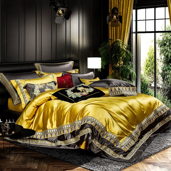 Luxury Villa Four-piece Set Of European-style Bedding - Image 4