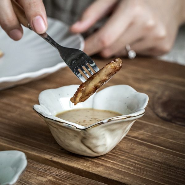 Petals Seasoning Dish Household Ceramic Dish - Image 3