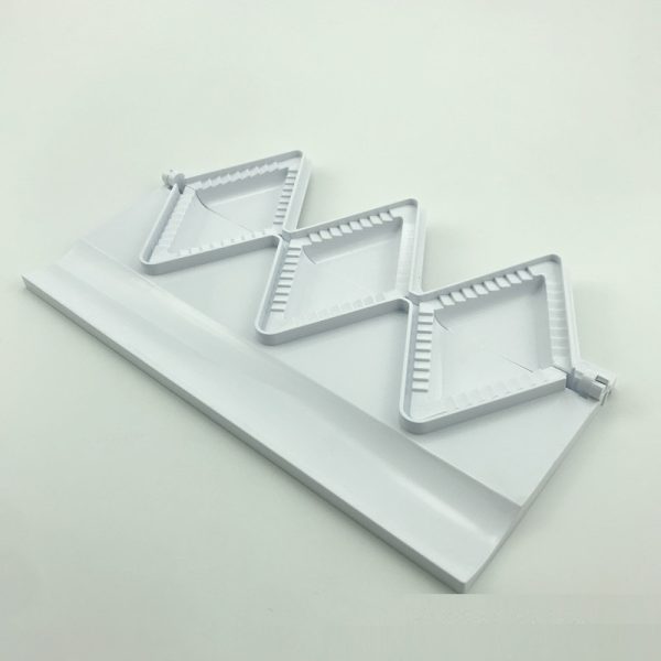 Kitchen Gadgets Triangular Dumpling Mould - Image 2