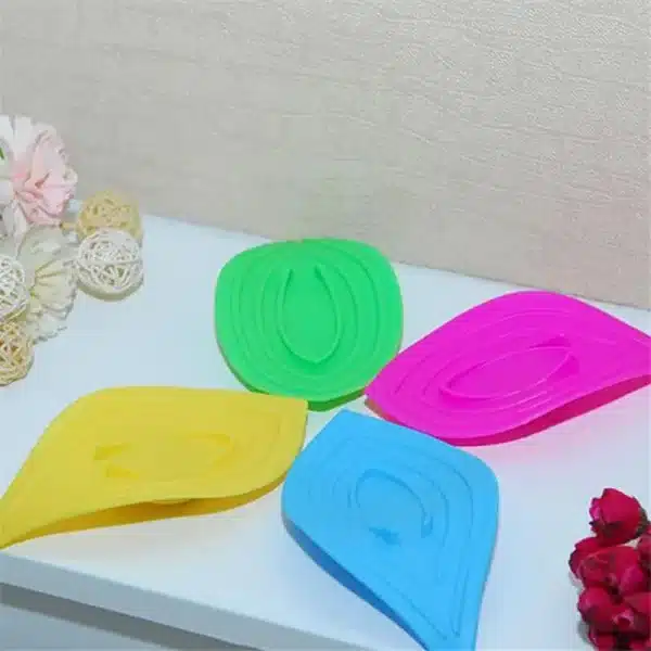 Colorful Leaf-Shaped Antiskid Soap Dish Soap Kitchen Tools Bathroom Gadgets Holder Hanging Storage Box Bathroom Set - Image 5