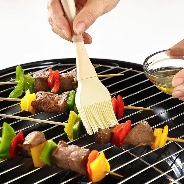 5Pcs Silicone Baking Kitchenware Set Oil Brush Egg Beater Scraper Food Clip Cooking Set Non-stick Kitchen Baking Gadget - Image 2