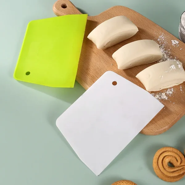 Baking Tool Plastic Scraper DIY Pastry Cream Spatula Trapezoidal Dough Cutting Knife Cake Divider Kitchen Accessories
