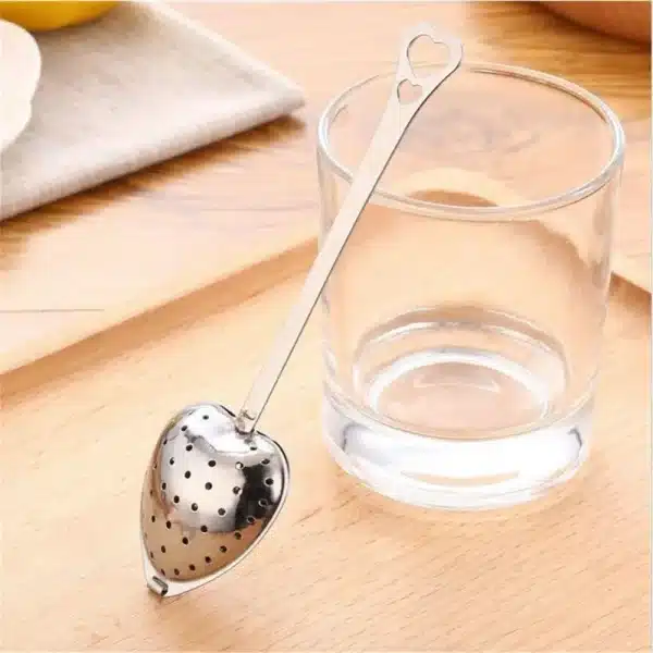 Tea Set Durable Teaware Stainless Steel Tea Filter Tool Leaky Tea Antirust Tea-strainer Heart-shaped Kitchen Gadget Portable - Image 3