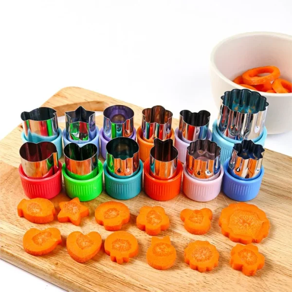 12Pcs/Set Vegetables Cutter Heart Flower Animal Cartoon Shape Vegetables Mould Kitchenware Kids Food Baking Kitchen Gadgets Tool - Image 6