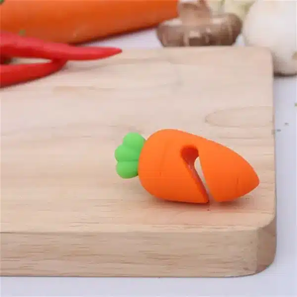 Creative Silicone Pepper Chicken Leg Carrot Shape Pot Lid Lifter Anti-spill Kitchen Practical And Interesting Gadgets - Image 6