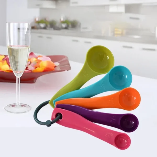 5 Piece Kitchen Measuring Spoon Set Baking Tools Plastic Measuring Cup With Scale Measuring Milk Coffee Spoon Kitchen Gadgets