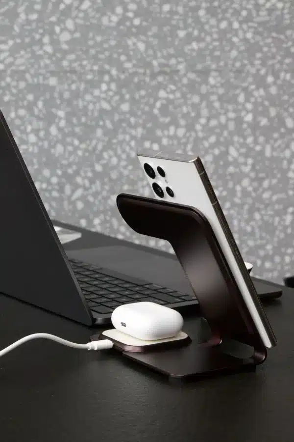 Charging Station 3 in 1, Fast Wireless Charger Stand for iPhone15/14/13/12/Pro/Max/Plus/XS/XR/X/8, Apple Watch 8/7/6/5/4/3/2/SE - Image 6