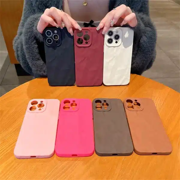 Luxury Pleated Soft Silicone Phone Case For iPhone 15 Pro 14 13 12 11 Pro Max XR XS X 7 8 Plus Wrinkled Solid Color Back Cover - Image 4