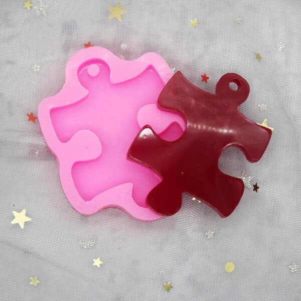 DIY Puzzle Car Aromatherapy Pendant Silicone Mold - Image 4