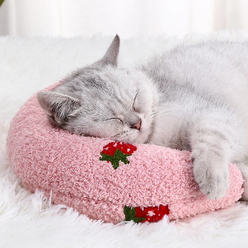 Little Pillow for Cats Fashion Neck Protector Deep Sleep Puppy U-Shaped Pillow Cat Pillow Kitten Headrest Dog Sleeping Pillow 1