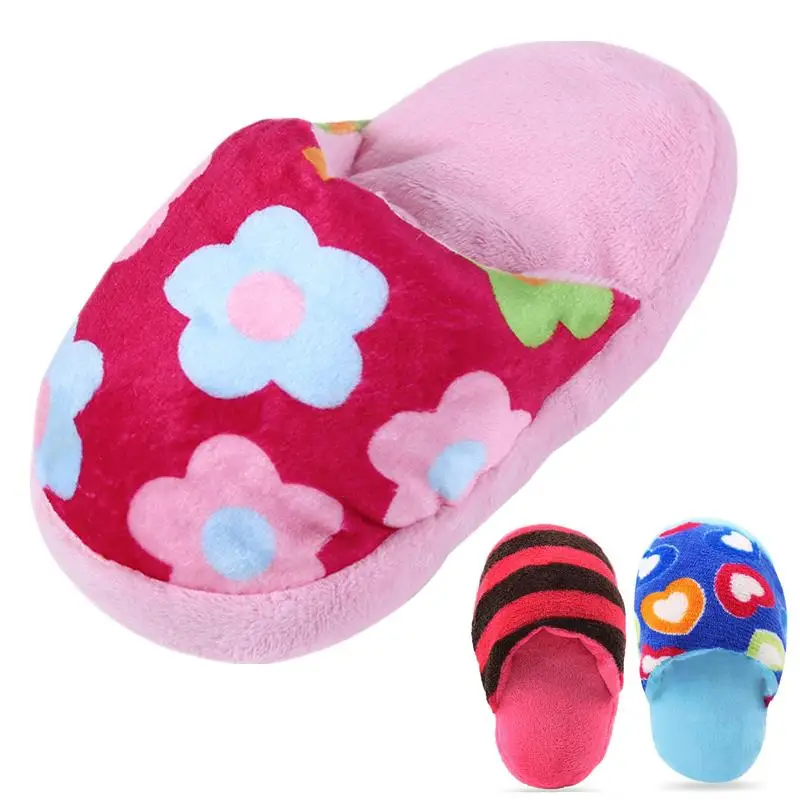 Pet Toys Squeaker Plush Slipper Shaped Puppy Dog Sound Chew Play Toys for Dog Cats Funny Dog Products Outdoor Training Toy 1