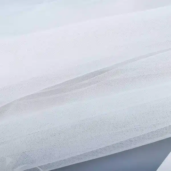2 Tiers White Ivory Bride Wedding Veil Short Fingertip Bridal Tulle Veil with Comb and Cut Edge Velos De Novia Largos 5