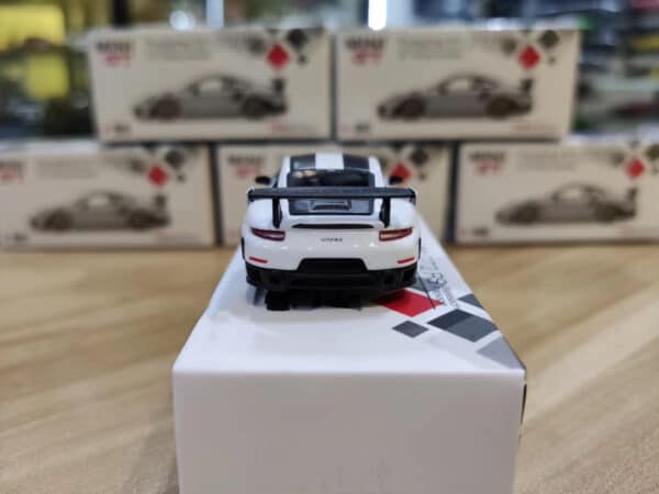 1:64 MINI GT 911 Turbo GT2 RS GT alloy car model - Image 5