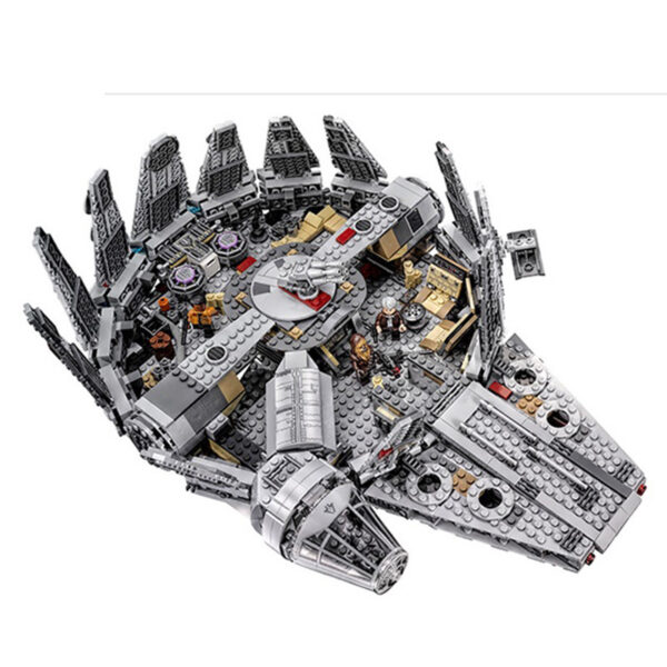 Children's Assembled Building Blocks Early Education Toy Star Wars Millennium Falcon - Image 5